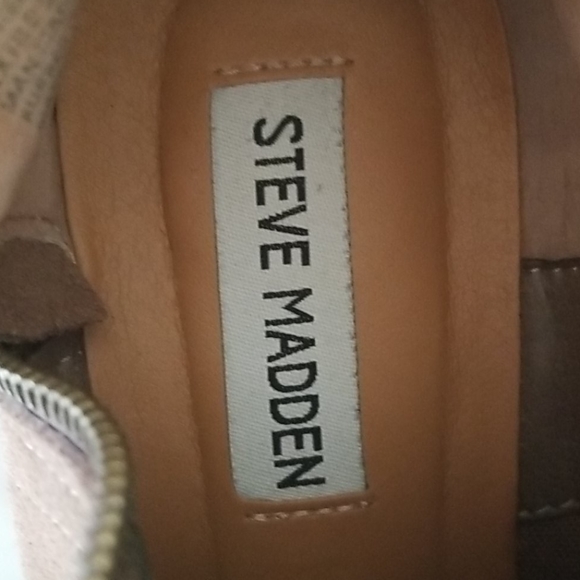 Steve Madden Booties size 7.5 - Picture 2 of 5